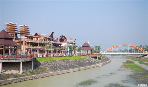 成都服装加盟店推荐（成都服装加盟品牌）